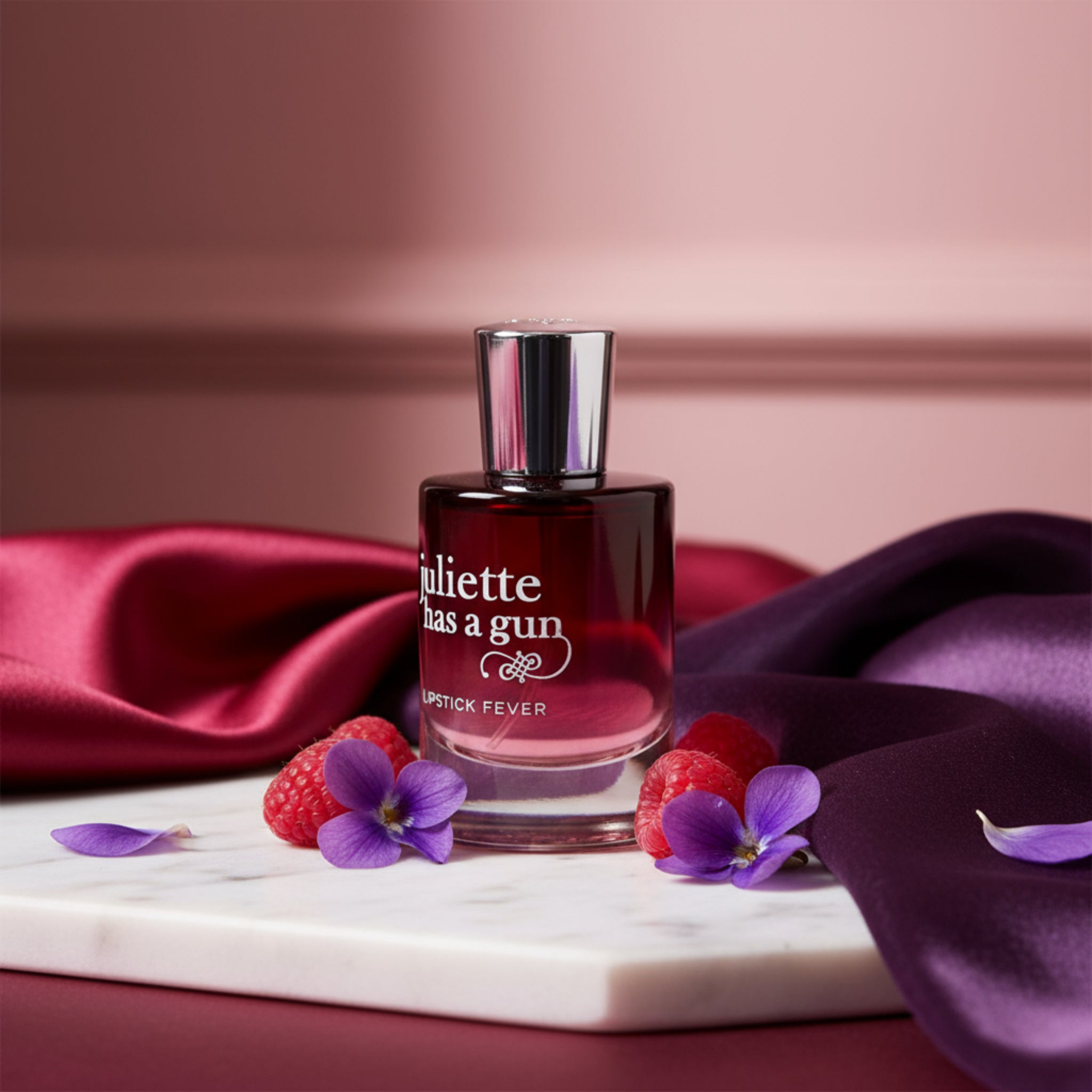 Lipstick Fever by Juliette has a Gun perfume for her EDP 1.7 oz New in Box