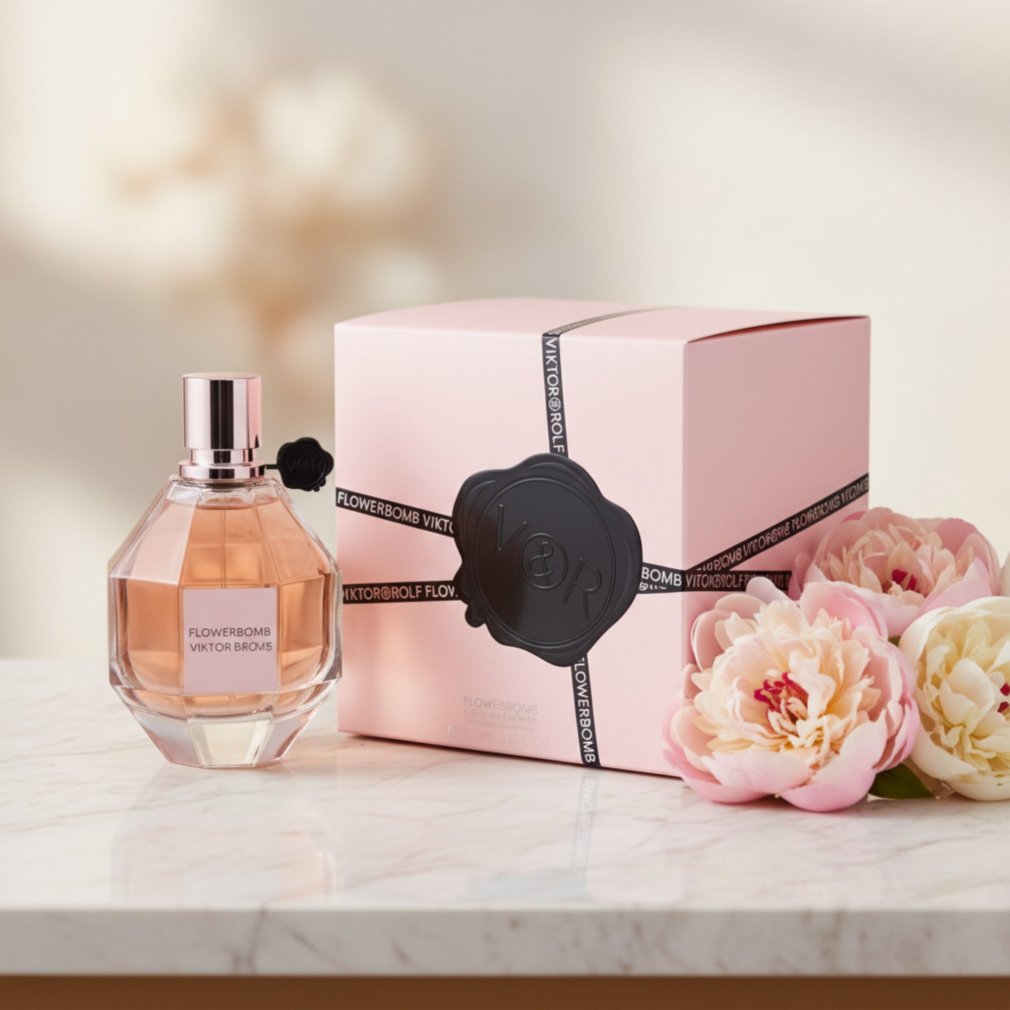 Flowerbomb by Viktor & Rolf perfume for her L'EDP 3.3 / 3.4 oz New in Box