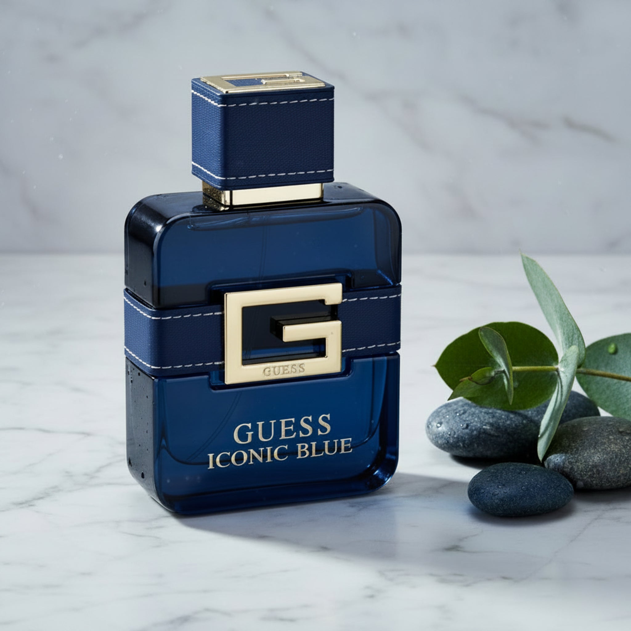 Guess Iconic Blue Eau de Parfum Spray for Men 3.4 oz (100 ml) by Guess