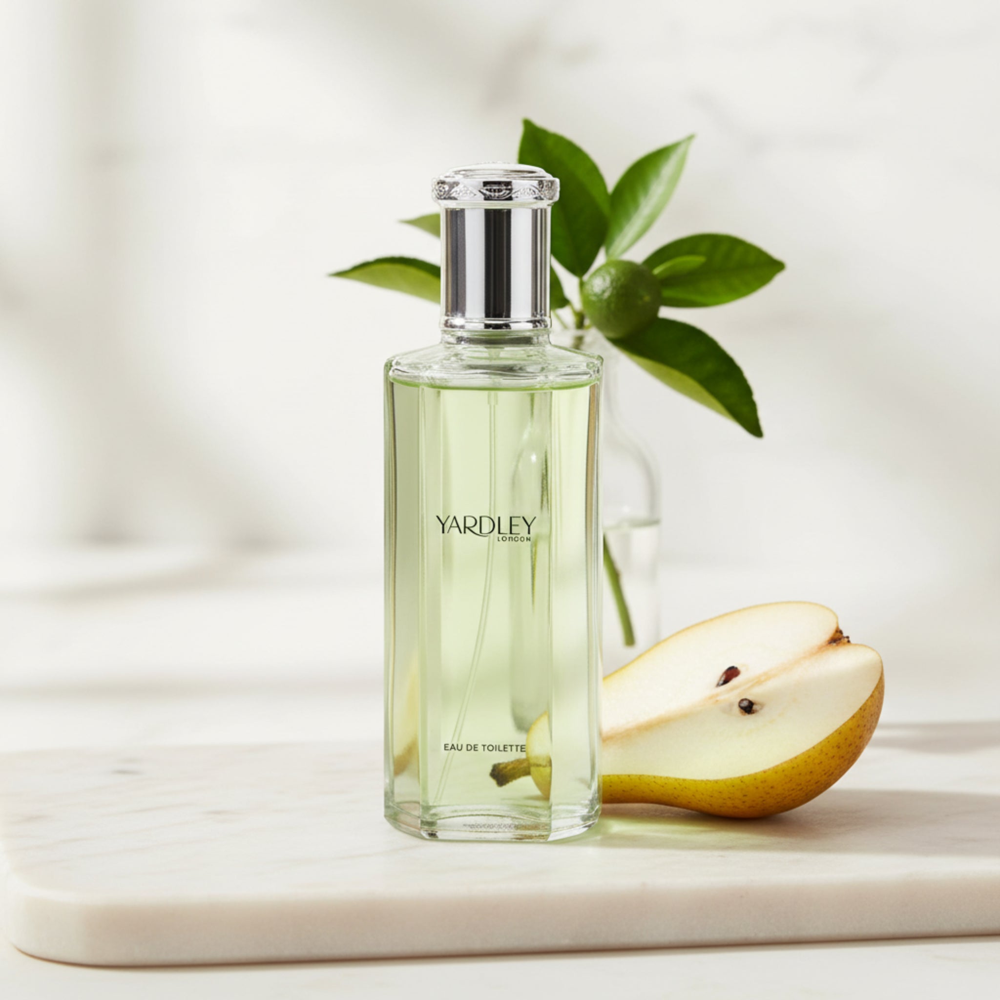 Yardley London Lilac & Pear Eau de Toilette Spray for Women 4.2 oz (125 ml) New Retail Box