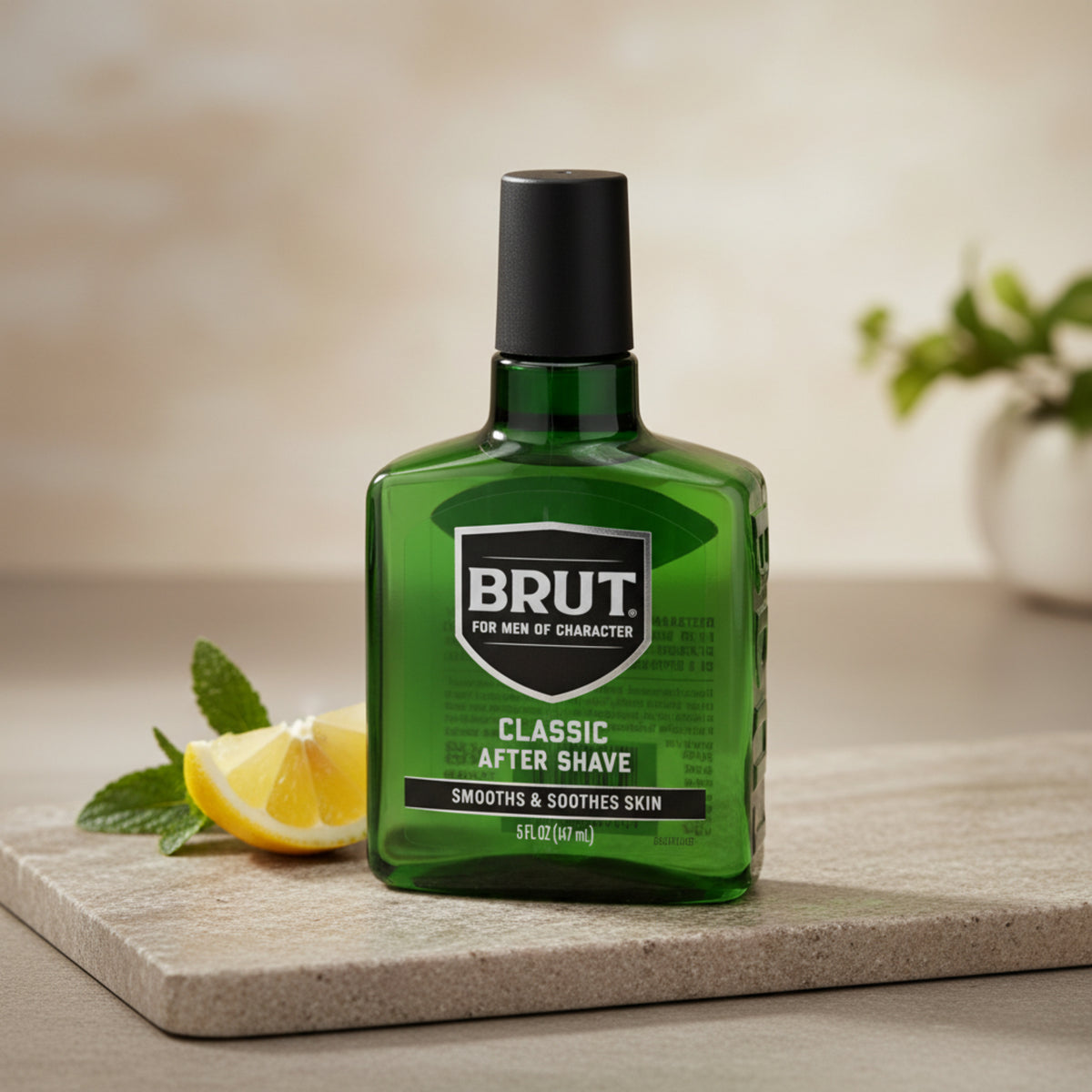 BRUT Classic After Shave Lotion (Original Fragrance) for Men 5 fl oz by Fabergé 827755070115